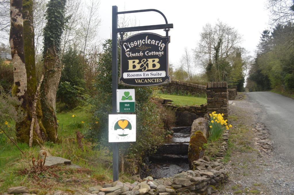 Lissyclearig Thatched Cottage Kenmare Εξωτερικό φωτογραφία
