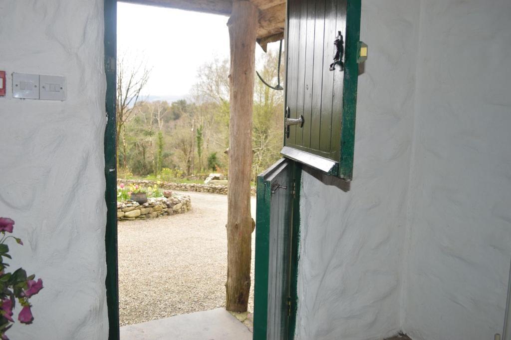 Lissyclearig Thatched Cottage Kenmare Εξωτερικό φωτογραφία
